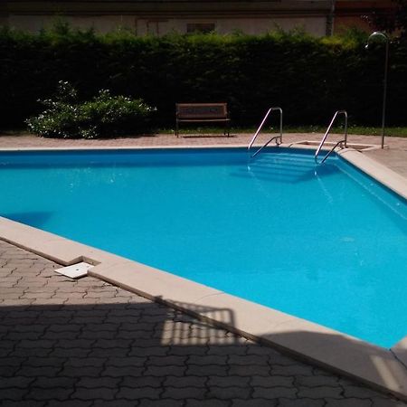 Jenny Apartman Siófok Buitenkant foto